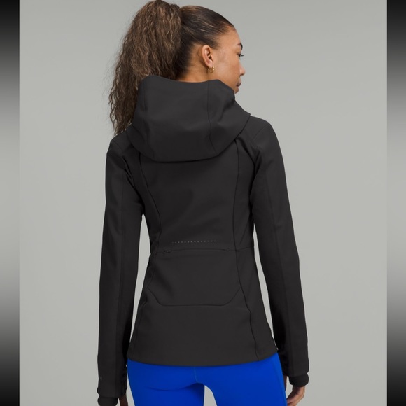 NWT Lululemon Cross Chill Jacket - Picture 3 of 4